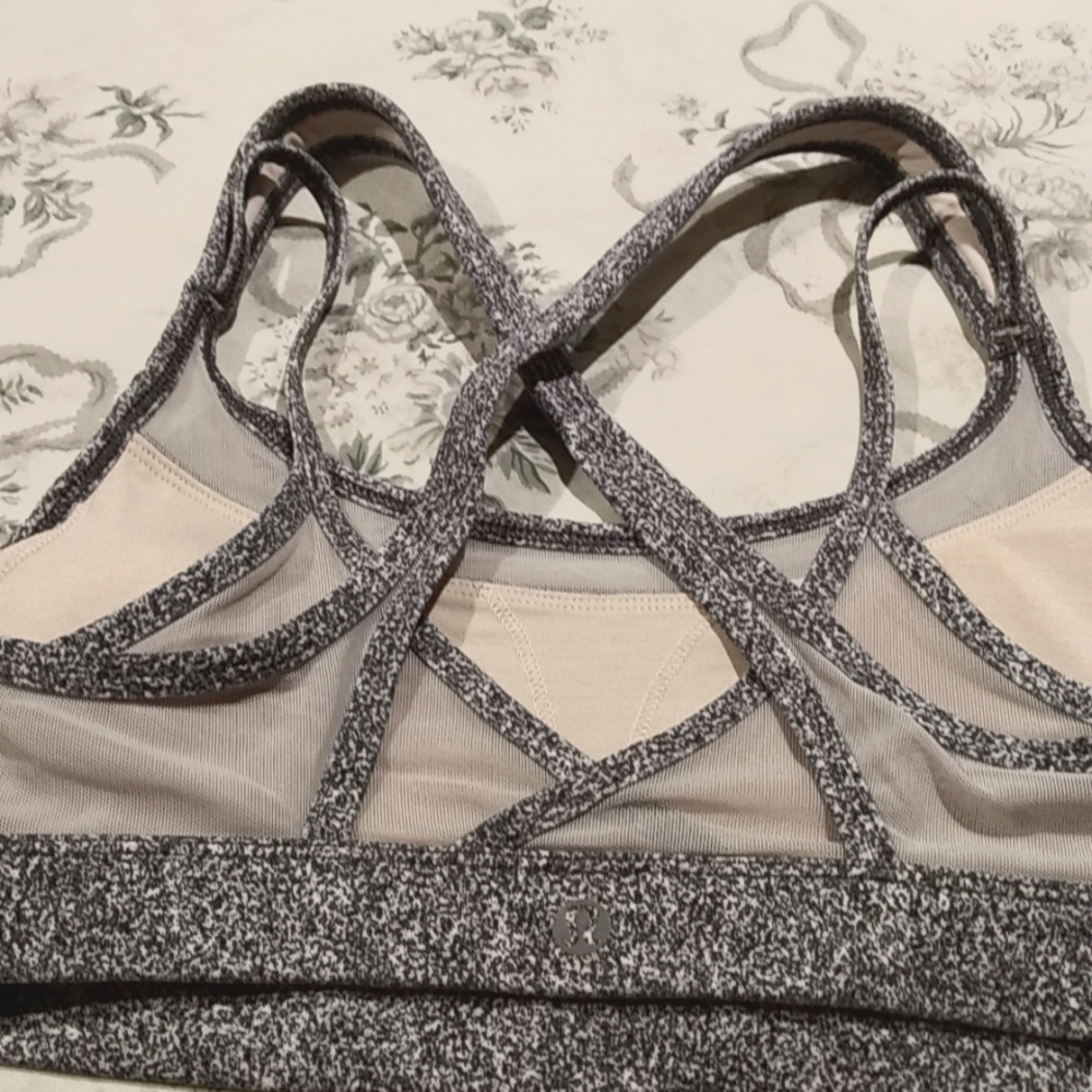 Lululemon Get Down Bra - image 8